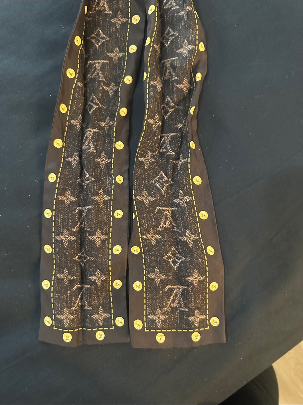 Louis Vuitton Brown Monogram Silk Bandeau - Picture 5 of 7